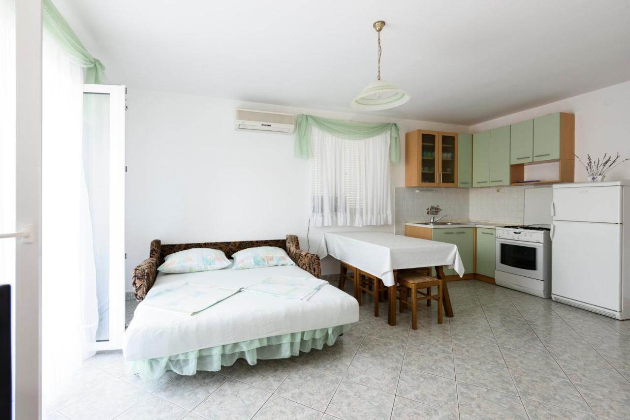 Apartments Golubic Sveti Petar  Esterno foto
