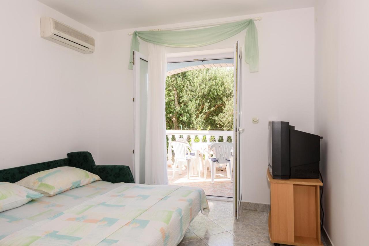 Apartments Golubic Sveti Petar  Esterno foto